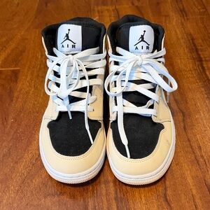 Nike Air High-Top Sneakers - Black and Cream